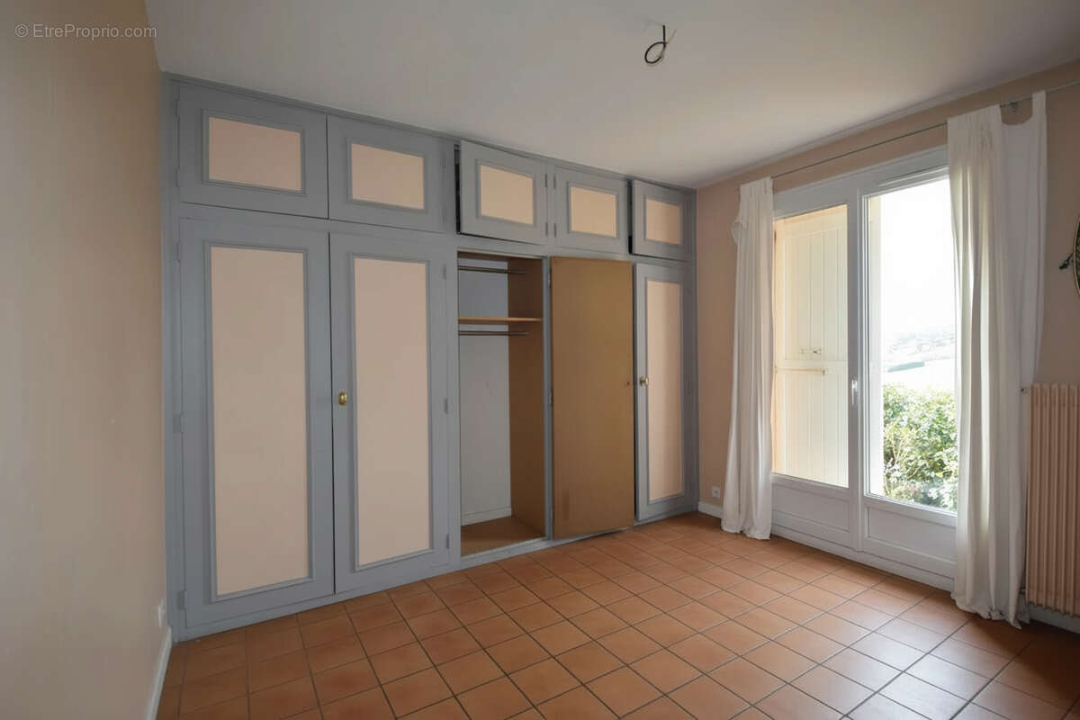 Maison à SAINT-JEAN-DES-VIGNES