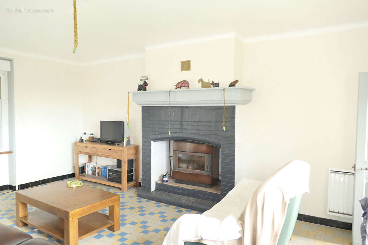 Maison à SAINT-CLEMENT-RANCOUDRAY