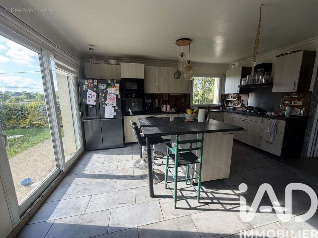 Photo 7 - Maison à LANDIVISIAU
