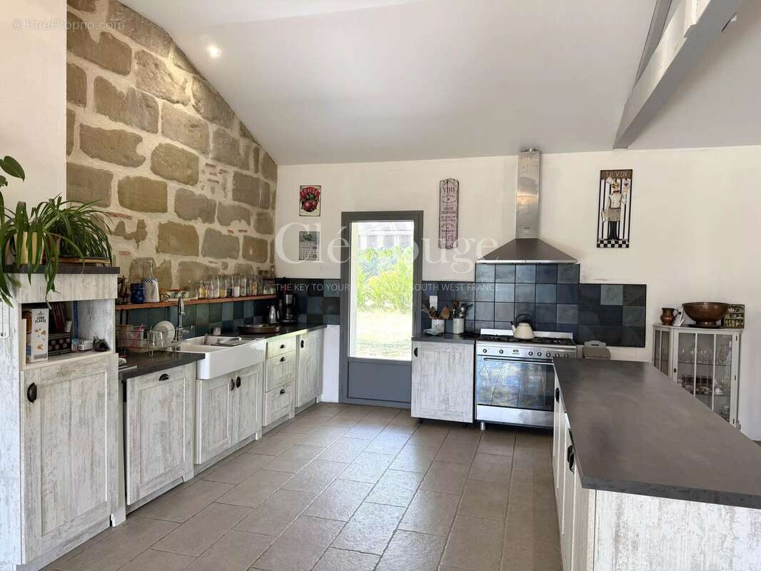 Proche d’Eymet – Maison en pierre de plain-pied de 4 chambres avec vues dégagées sur la campagne - photo 8