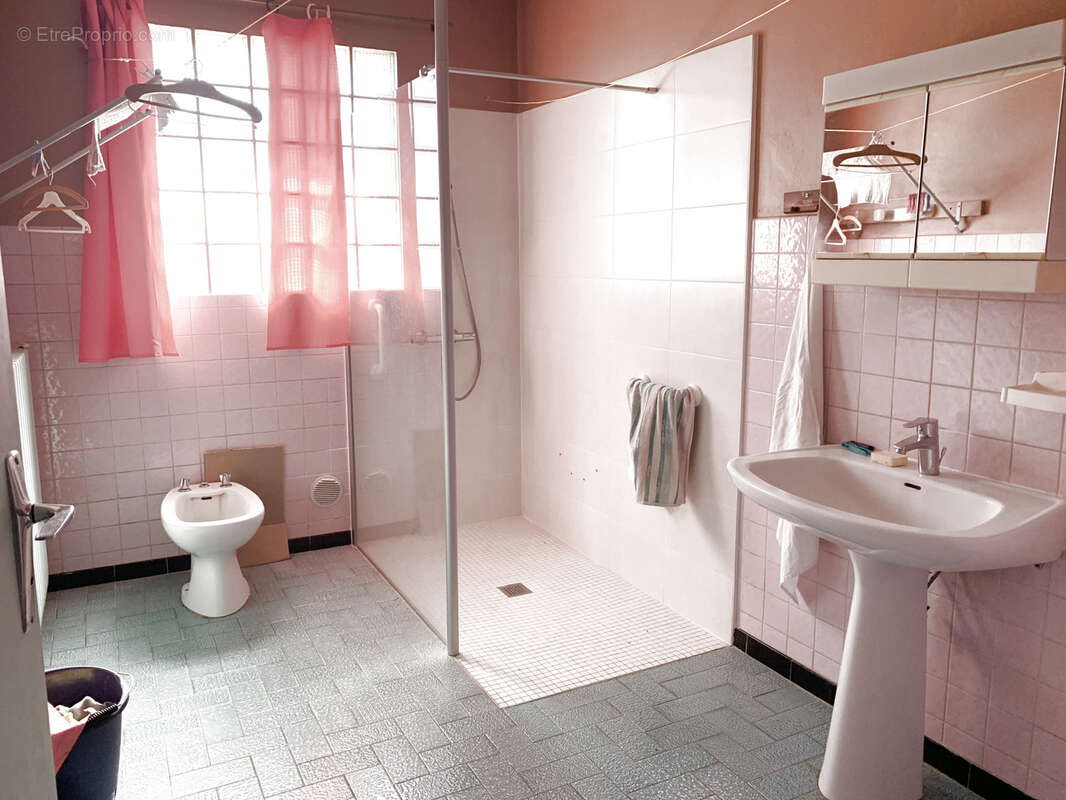 Maison à COLOMBIER-SAUGNIEU