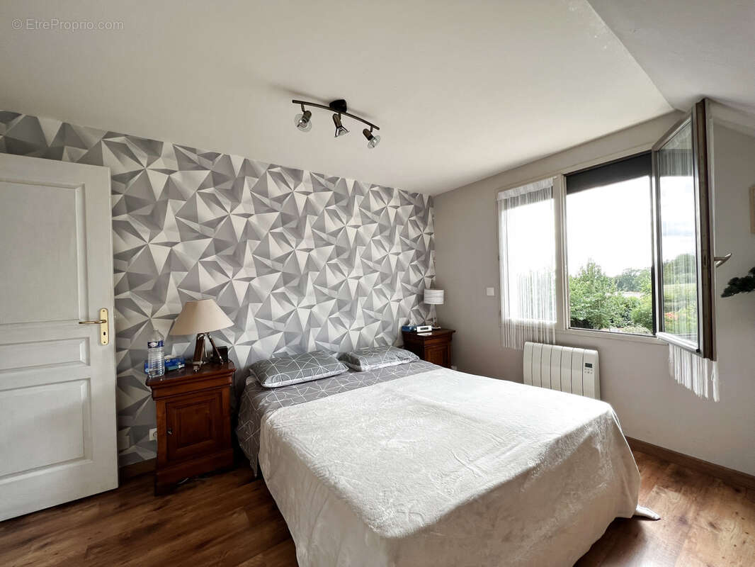 Maison 6 pièces de 165 m2 - photo 9