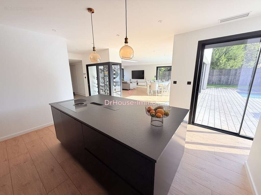 Maison à LE TAILLAN-MEDOC