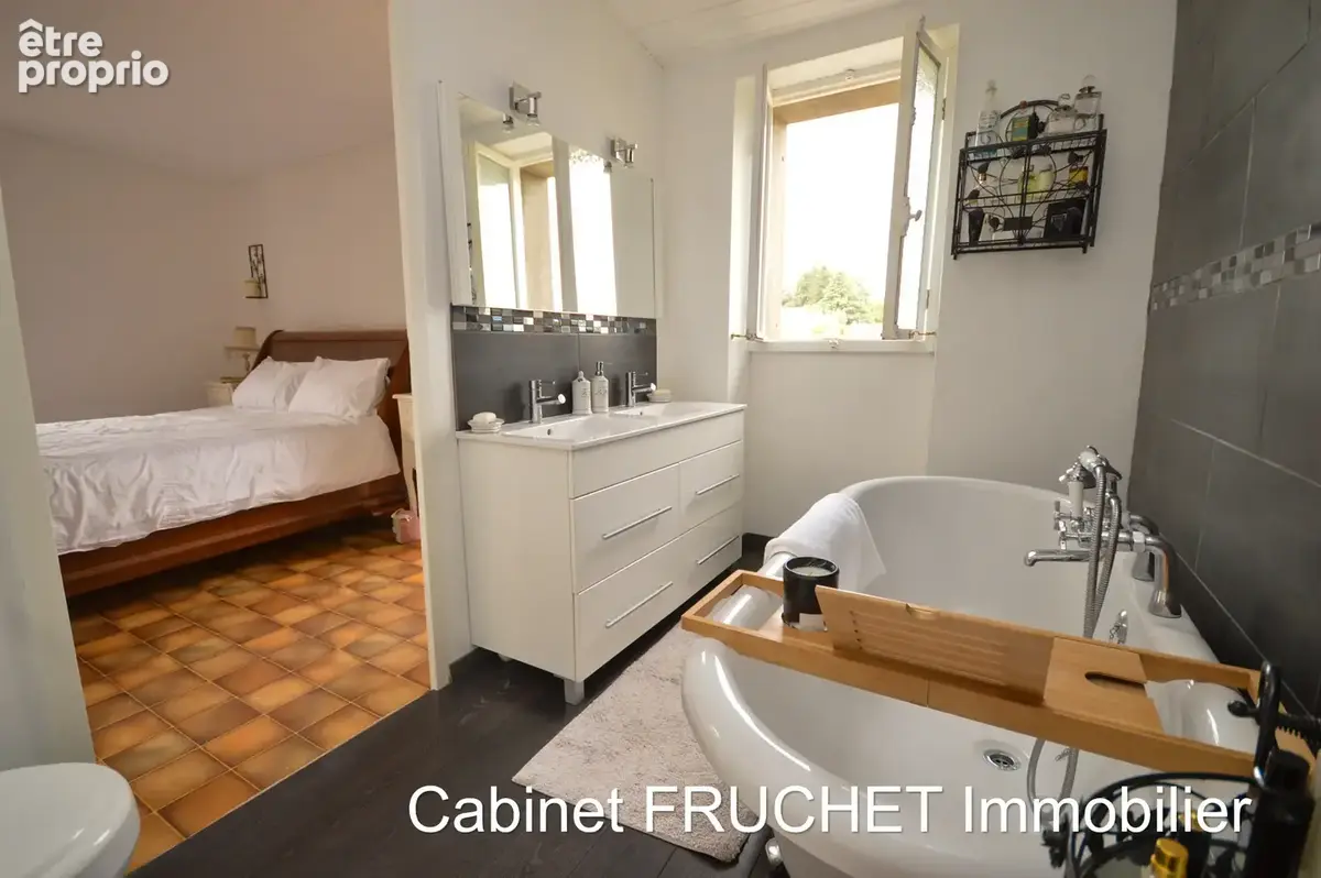 Maison de caractère 3 chambres et jardin - photo 11