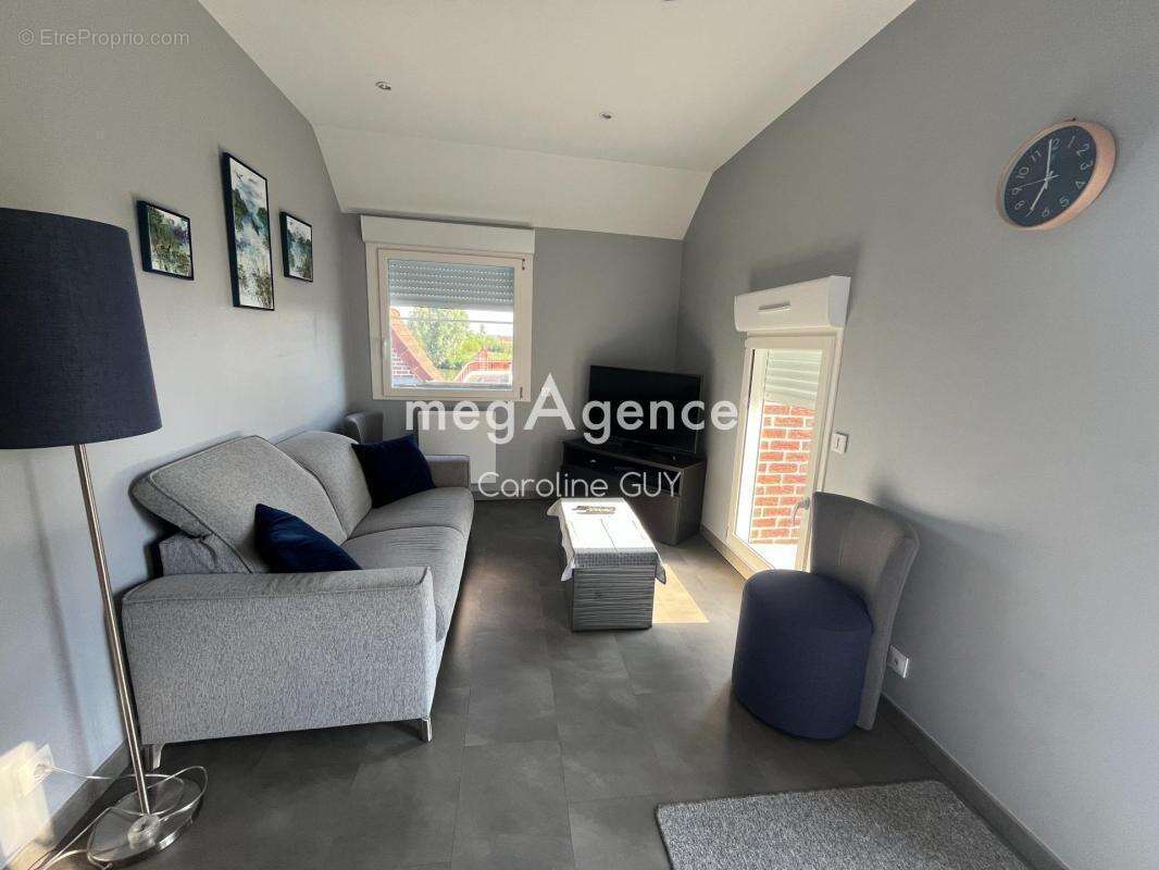 Propriété composée de trois habitations avec étang - photo 8