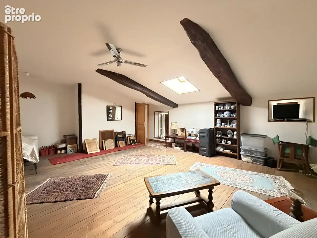 Maison en pierre pleine de potentiel à proximité d’Aigre et de Tusson - photo 11