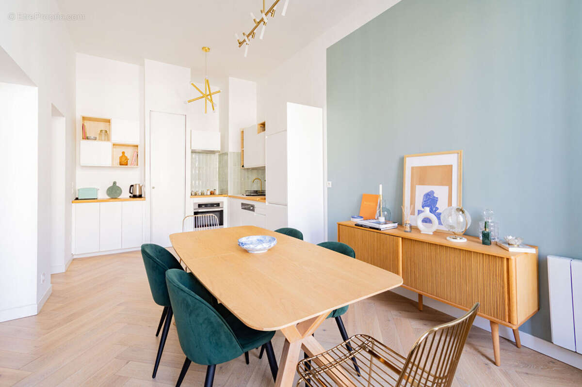 Appartement à MARSEILLE-2E