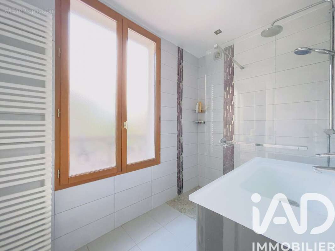 Photo 7 - Maison à LE PERREUX-SUR-MARNE