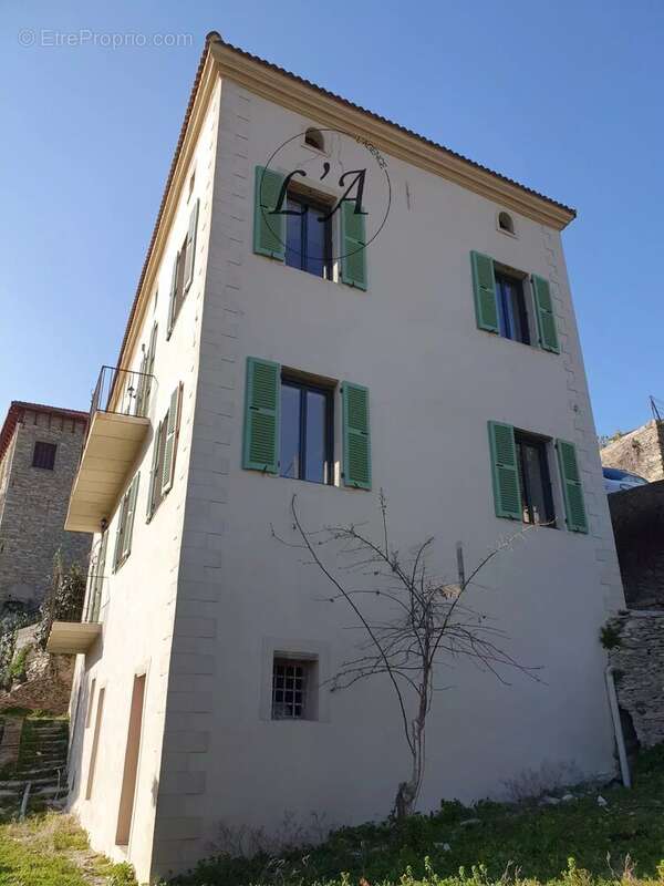 Maison à SANTO-PIETRO-DI-TENDA