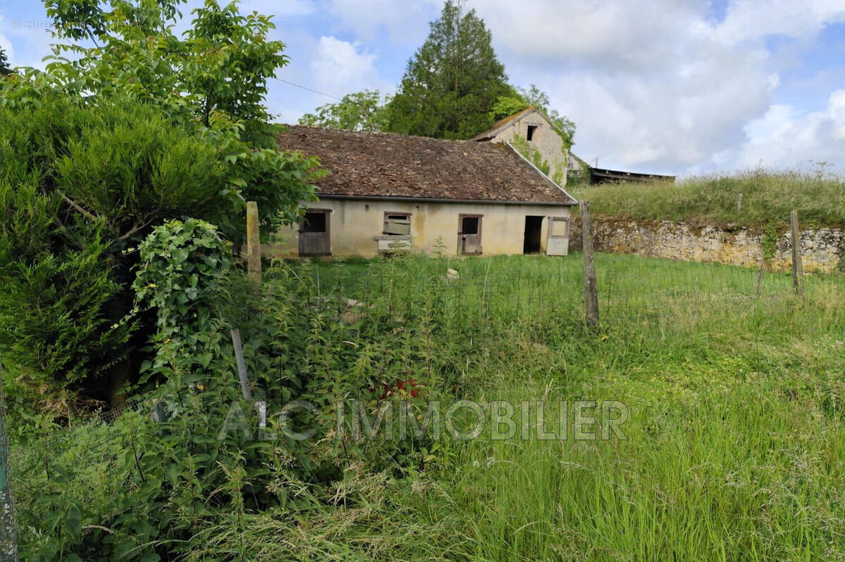 Maison 149 m² à Courgains  - photo 7