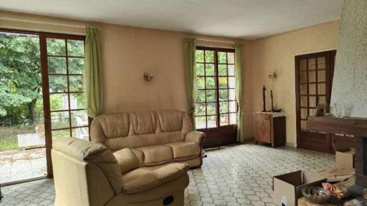 Maison à LE PASSAGE