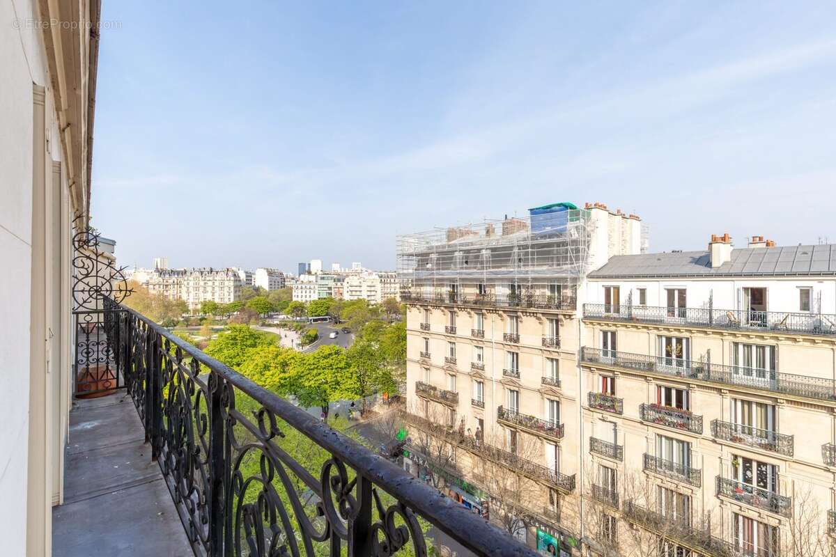 Appartement à PARIS-12E