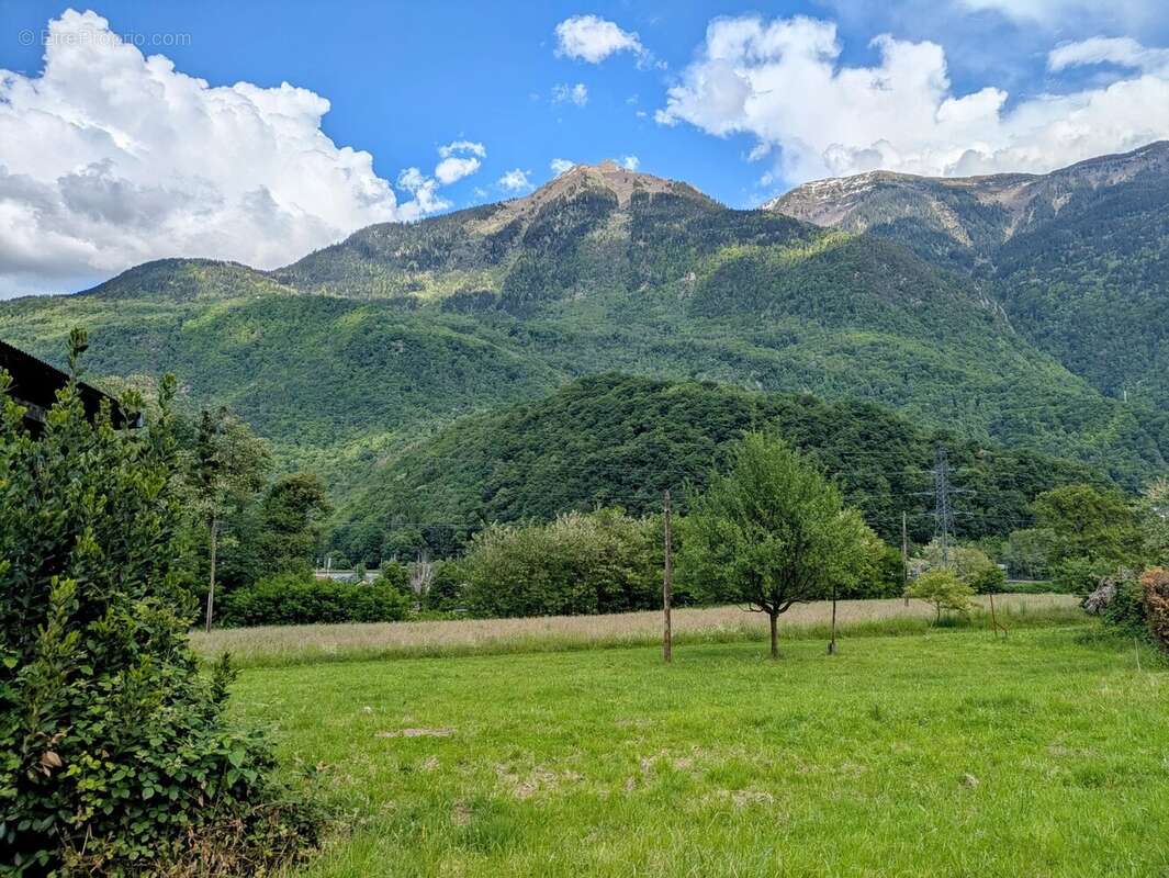 Terrain à SAINT-PAUL-SUR-ISERE