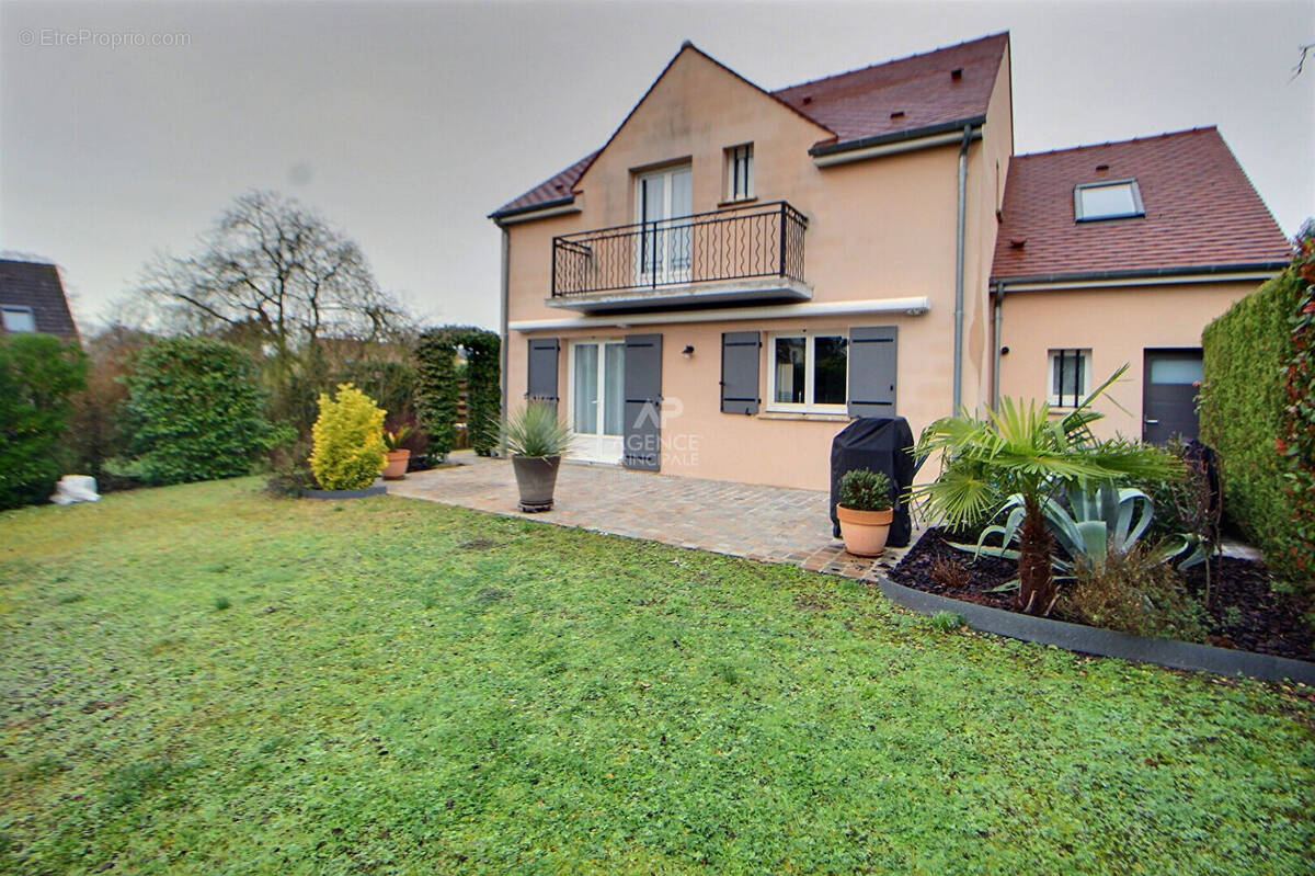 Maison à TRIEL-SUR-SEINE