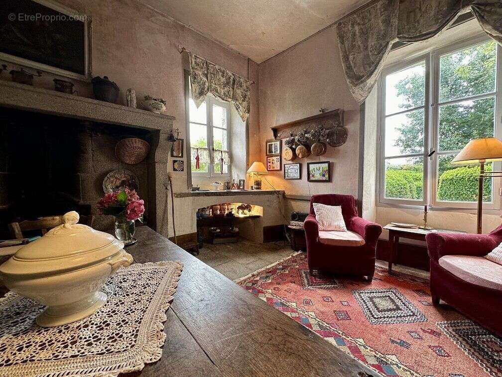 Maison à BUSSIERE-NOUVELLE