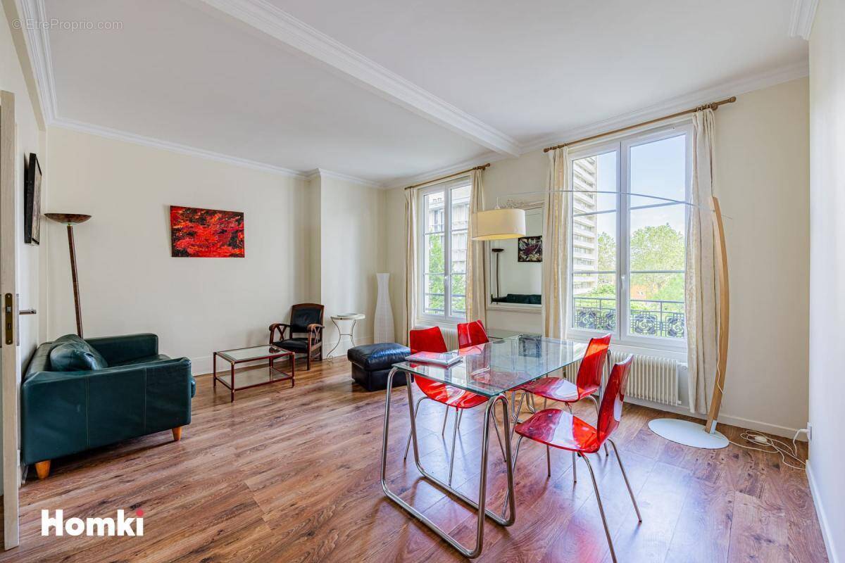 Appartement à BOULOGNE-BILLANCOURT