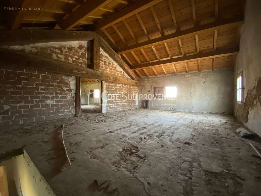 Propriete pernes les fontaines - photo 10