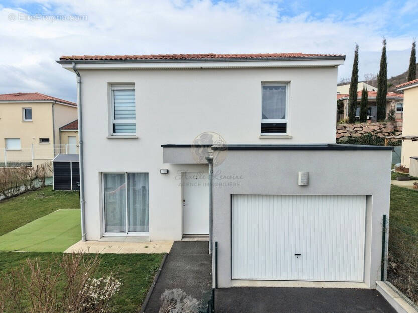 Maison à COURNON-D'AUVERGNE