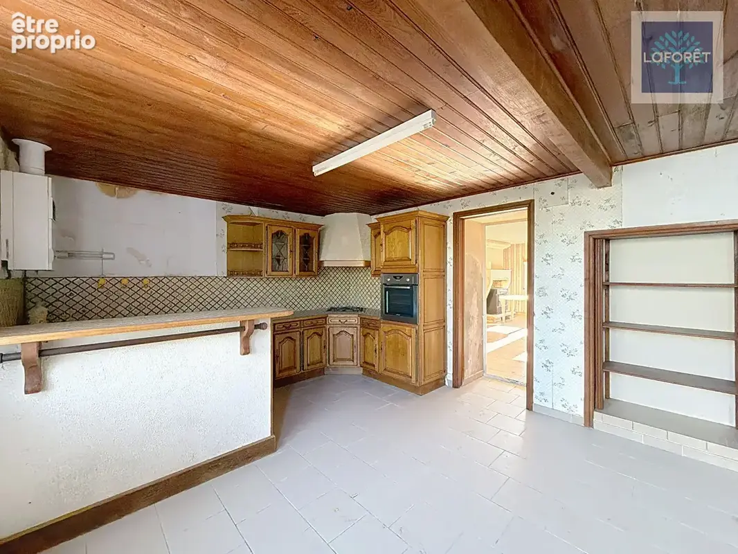 Maison en pierre à restaurer d'environ 135 m2 avec dépendances sur 3 933 m² de terrain - photo 8