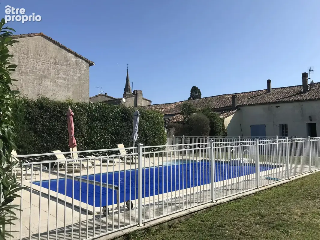 Une maison de charme dans un village très prisé - photo 24