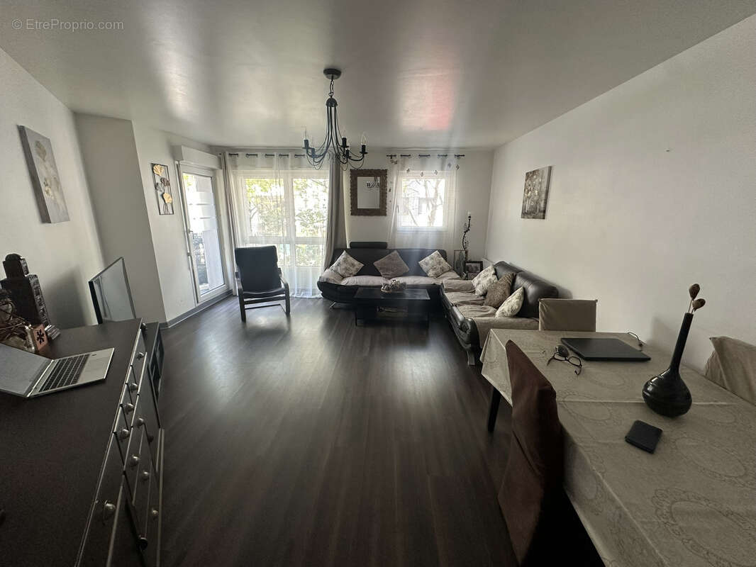 Appartement à ASNIERES-SUR-SEINE