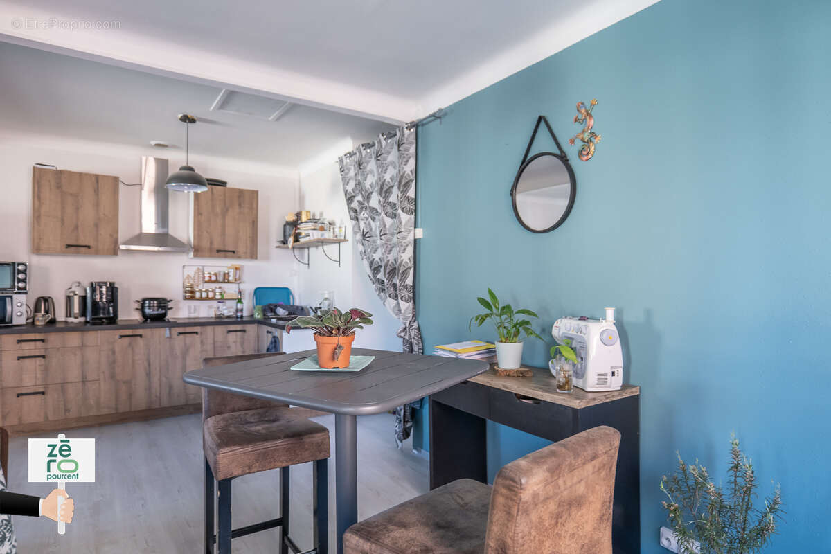 Commerce à LA FERRIERE