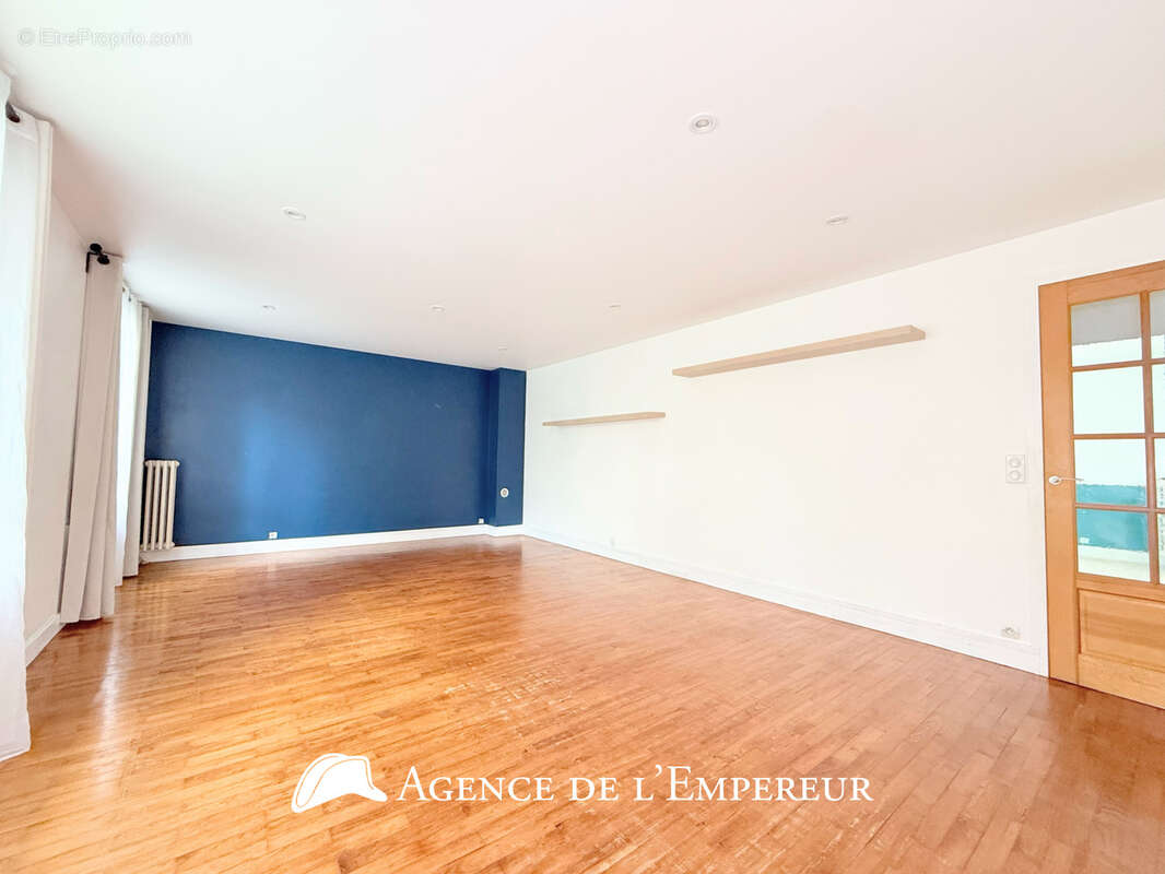 Appartement à RUEIL-MALMAISON