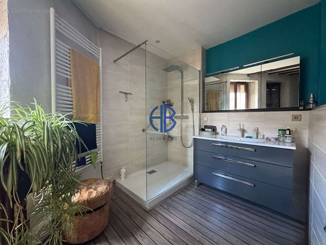 Maison à PONT-D'AIN