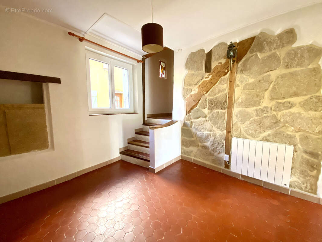 Maison à MOLLANS-SUR-OUVEZE