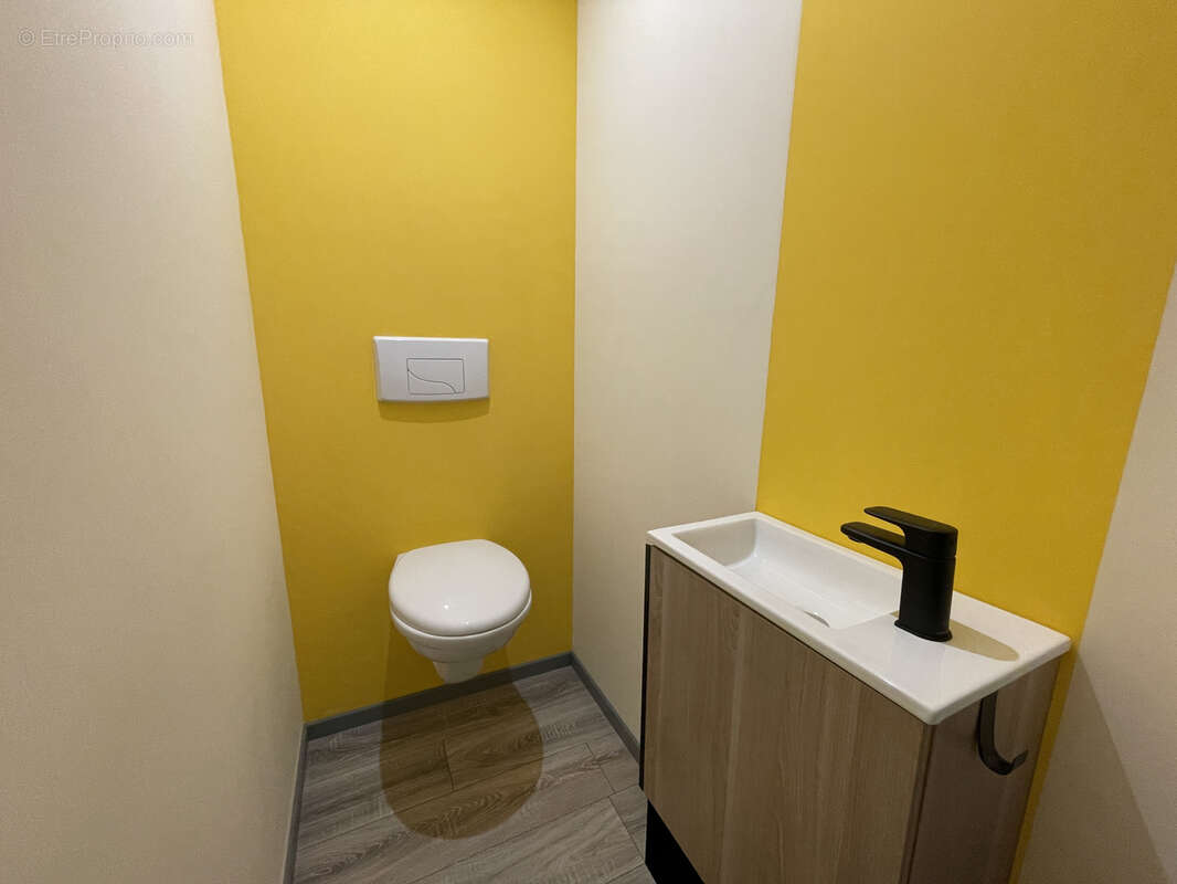 Maison à ROUGEMONT-LE-CHATEAU