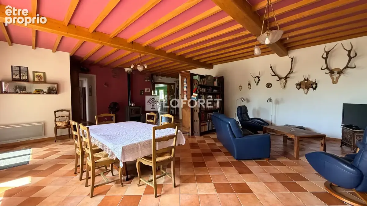 A vendre à Belval En Argonne - 151 m² (3 chambres) - photo 5