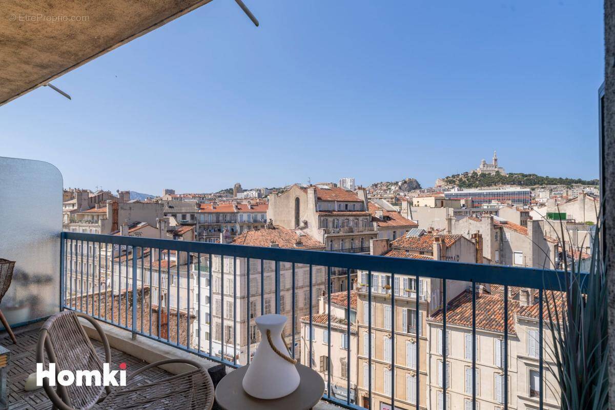 Appartement à MARSEILLE-6E