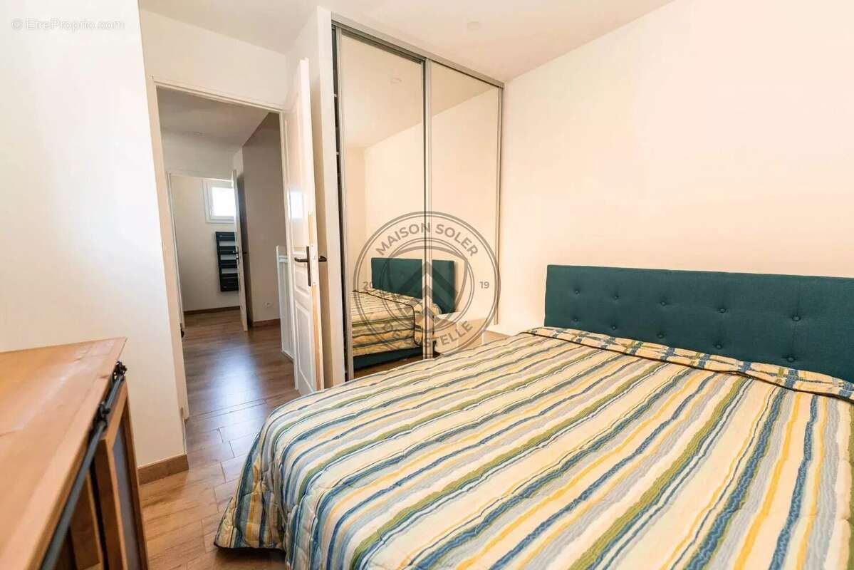 Maison à LES ANGLES