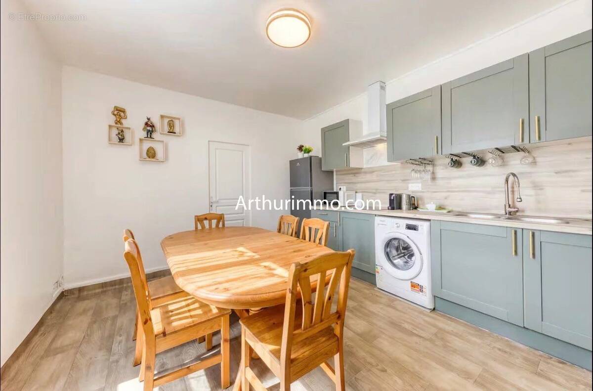 Maison à VITRY-SUR-SEINE