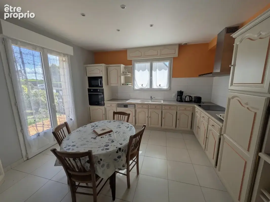 Seglien maison néo bretonne de 150m² de 7 pièces avec vie de plain pied parcelle clôturée de 807m² - photo 7