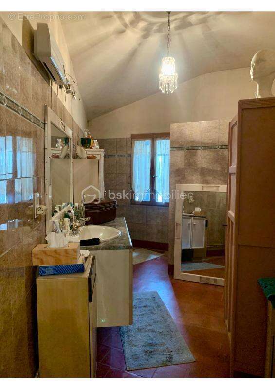 Maison à MOULEYDIER