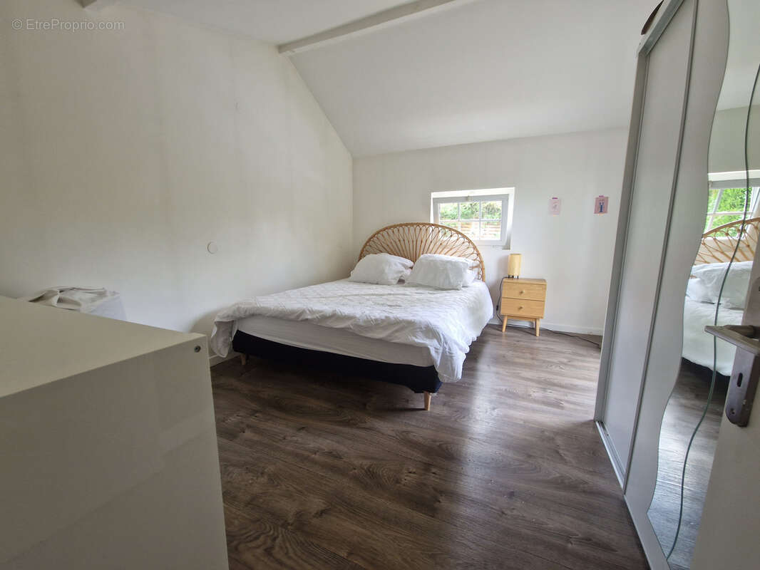 Maison à SAINTE-GEMME-MORONVAL