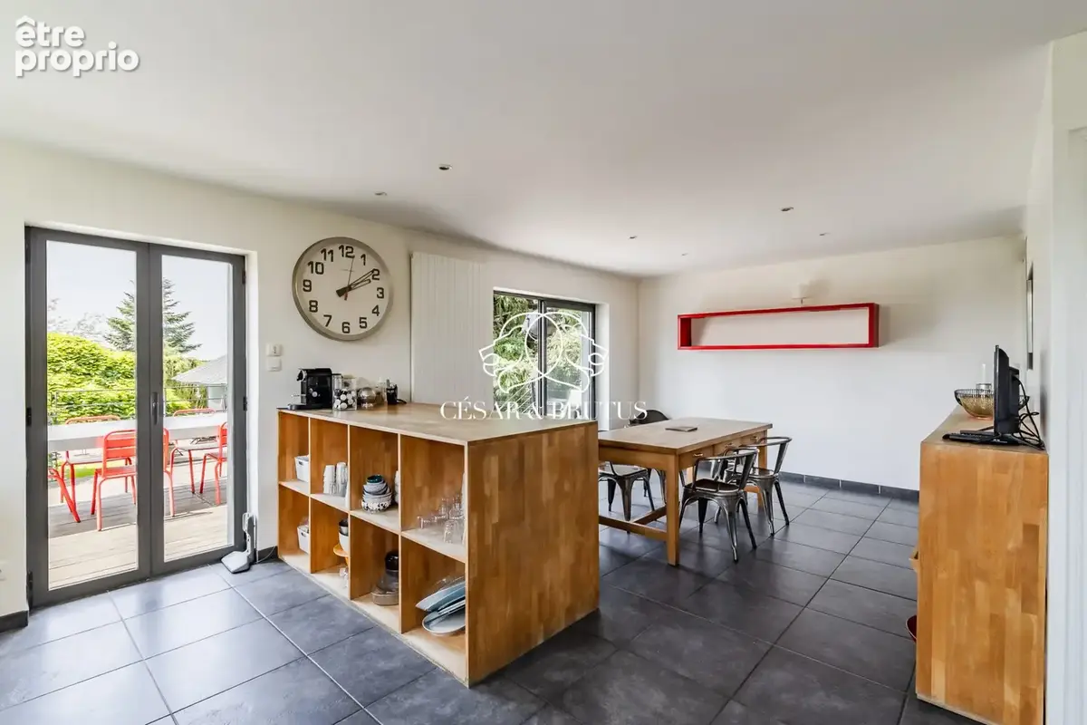 Maison 7 pièces 272 m² à vendre à Limonest (69760) - photo 8