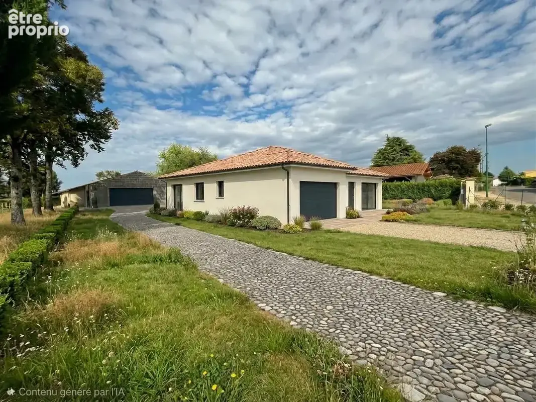 Photo Terrain à Cruzilles-Les-Mepillat au prix de 42 000€