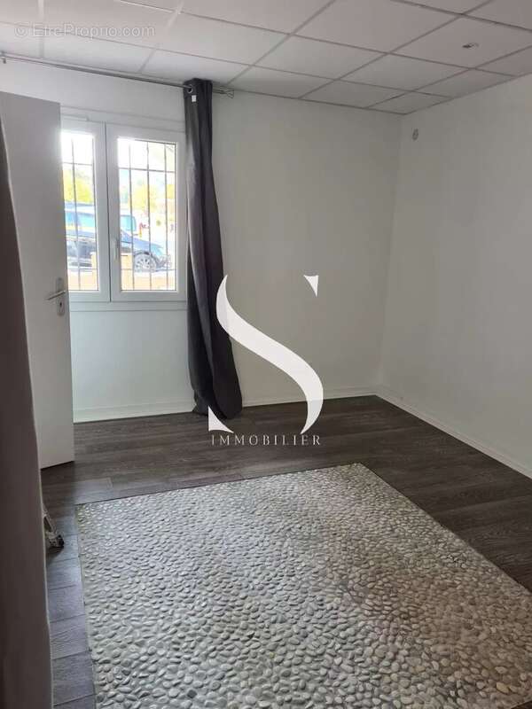 Appartement à VALLAURIS