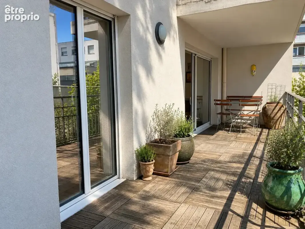 Appartement à PARIS-11E