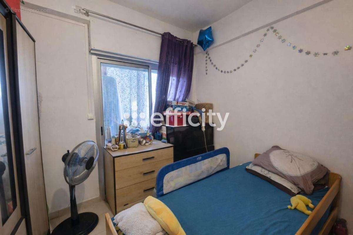 Appartement à SAINT-DENIS