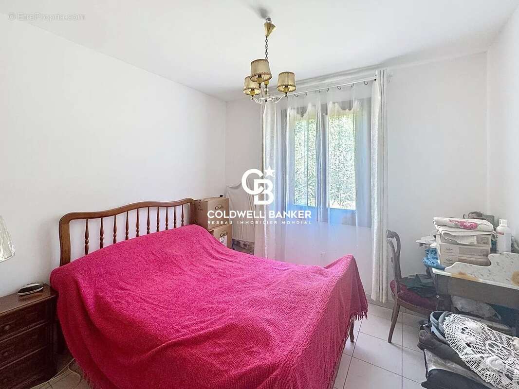 Maison à PUGET-SUR-ARGENS