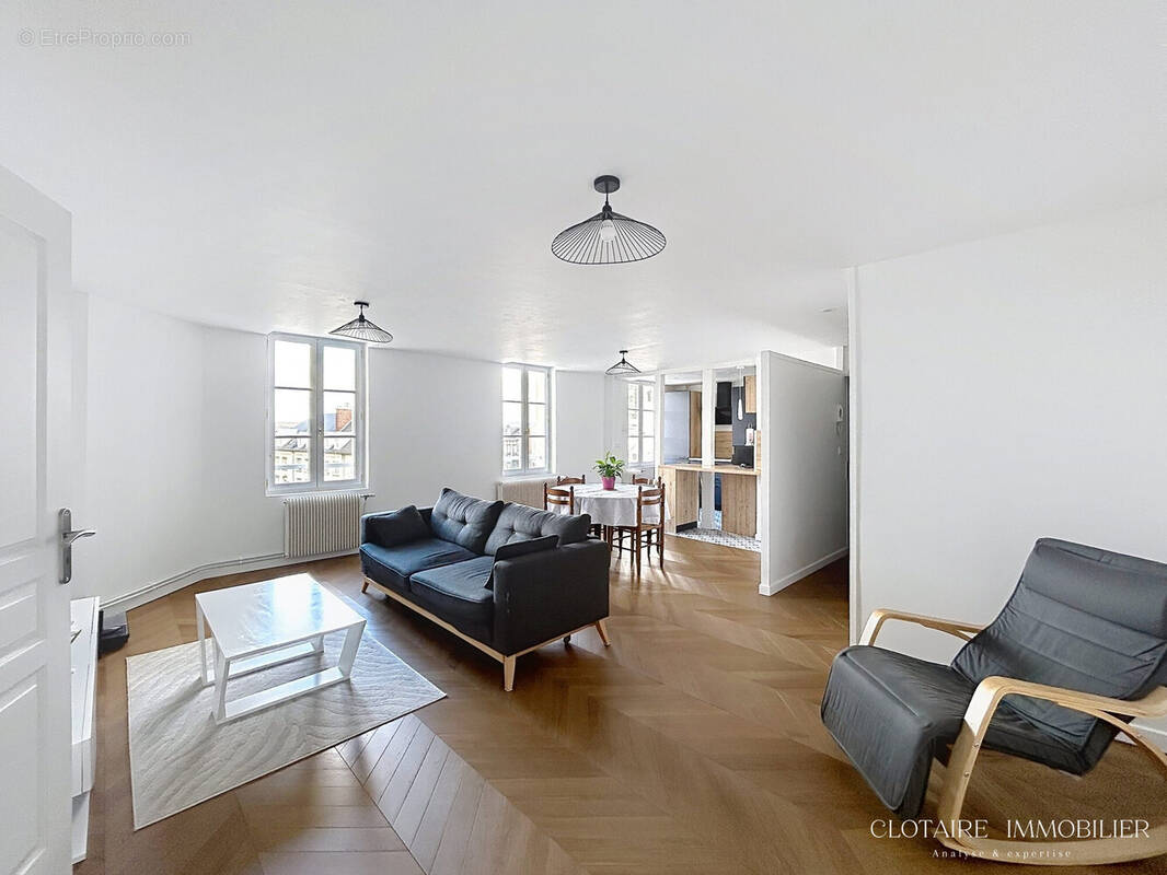 Appartement à COMPIEGNE