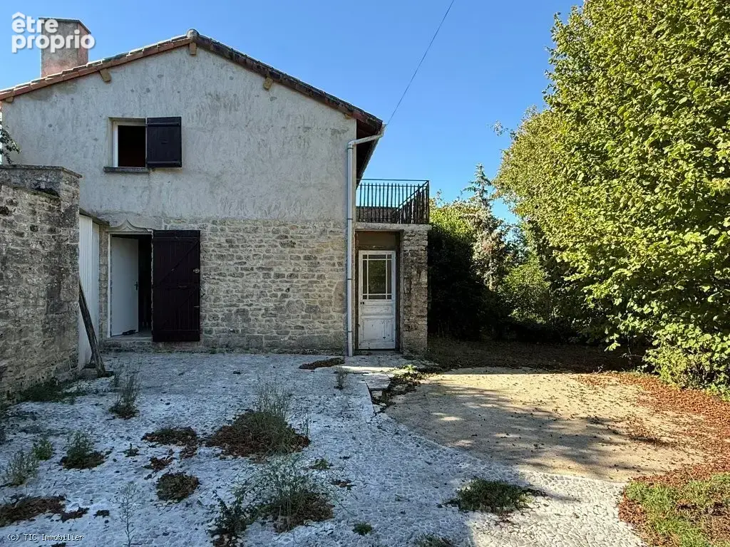 Maison Spacieuse Avec 5 Chambres et Dépendances - photo 40