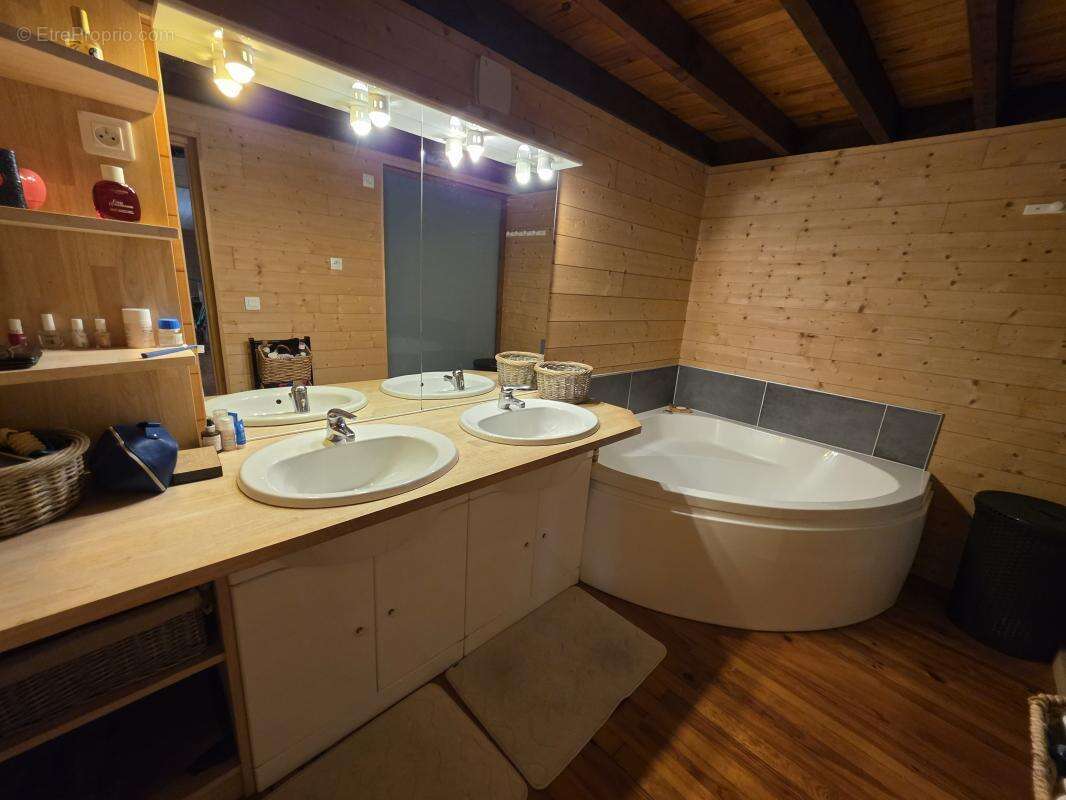 Maison 630 m² à Biscarrosse  - photo 26