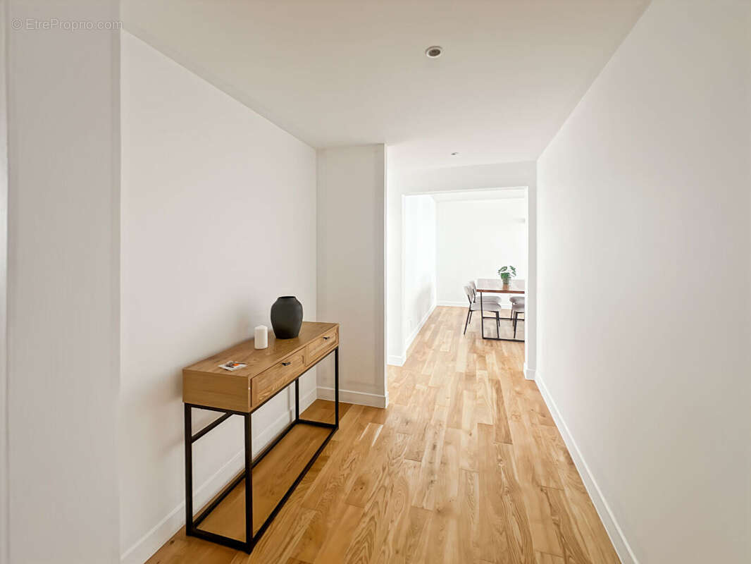 Appartement Paris 3 pièce(s) 67.65 m2 - photo 13