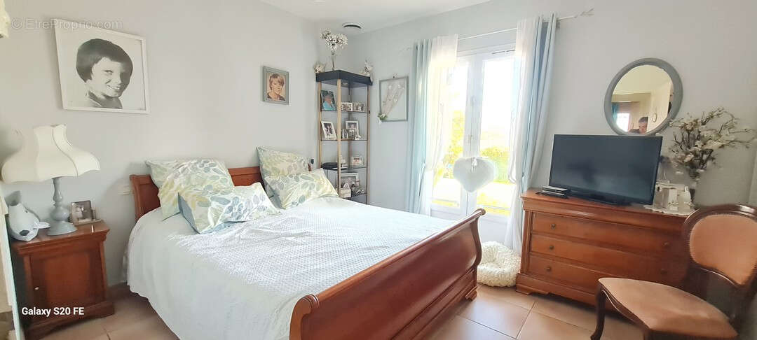 Maison à SAINT-GENIES-DE-FONTEDIT