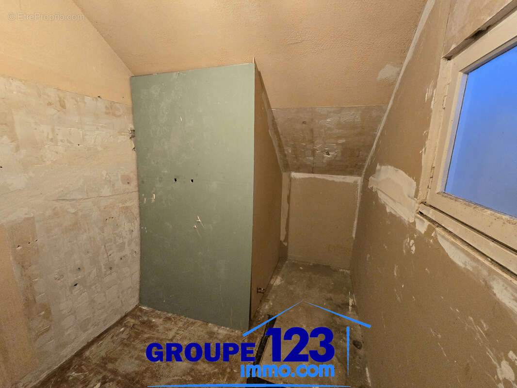 VILLEFARGEAU (89) - Maison de caractère de 102,5 m2, 3 chambres, avec sous-sol total, dépendances et terrain c - photo 10