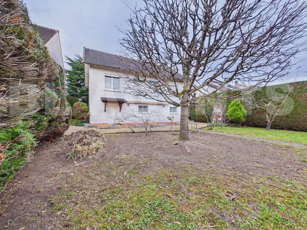 CAM04006G0-PR0045-STILL013 - Maison à DRAVEIL